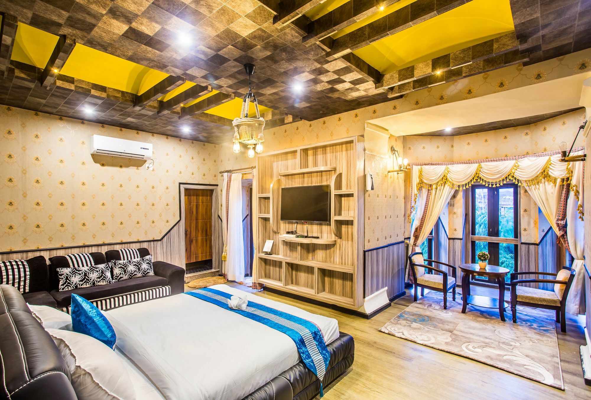 Royal Empire Boutique Hotel Kathmandu Exterior foto